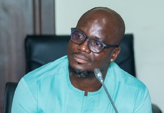 Stephen Appiah Rallies Ghana Black Queens Ahead of WAFCON Campaign