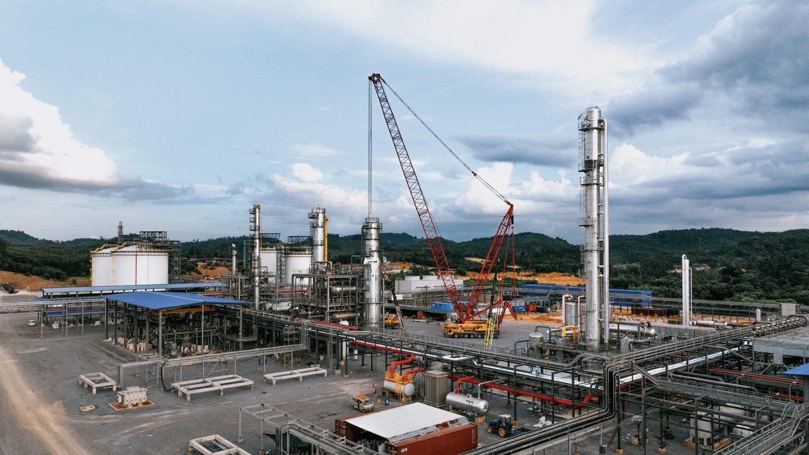 Genser Energy secures €456 million financing from Absa, RMB and Standard Bank