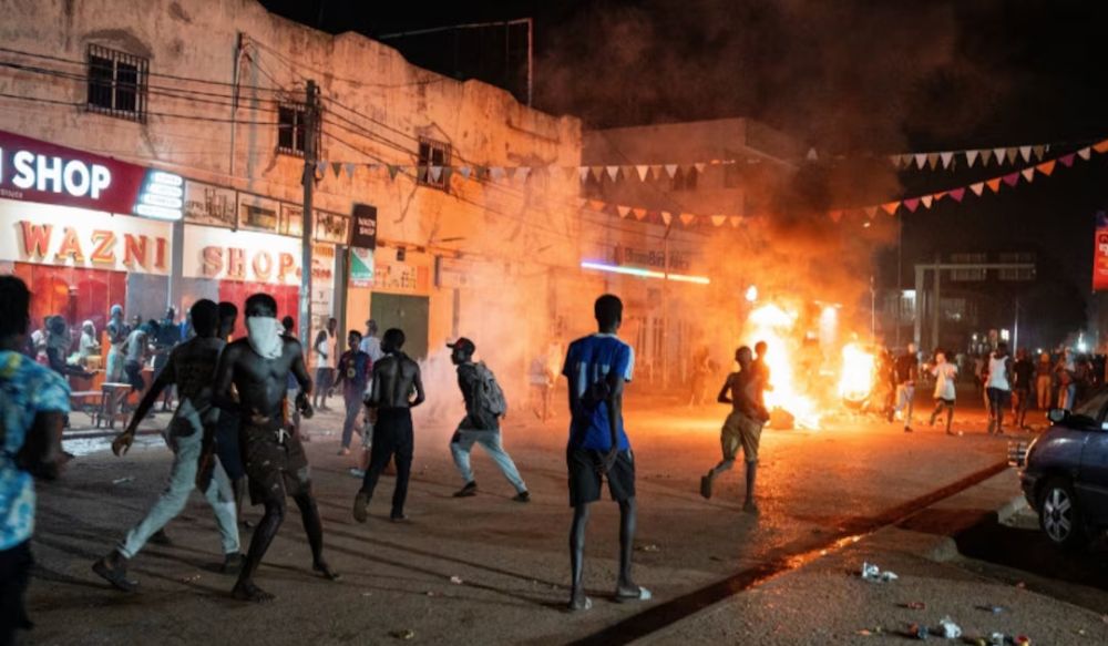 Gambia Bans Unpermitted Protests After Tear Gas Dispersal