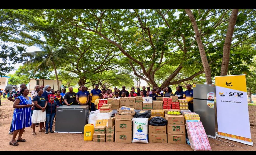 GCB Bank Staff Donate Food, Clothes, and Time to Village of Hope Children