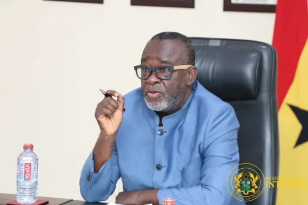 Kennedy Urges Chief Justice to Focus on Judiciary’s Problems