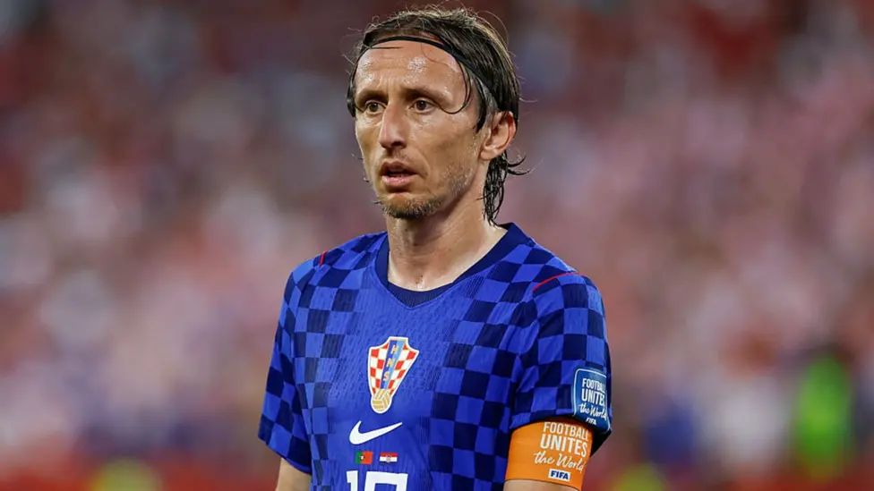 Modric Declares He Will Play for Croatia Past 41