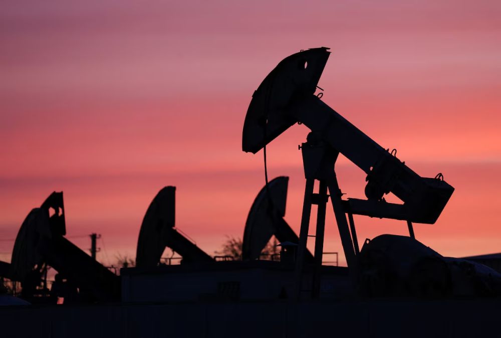 Oil Prices Near $100 as Middle East Strikes Heighten Supply Risks