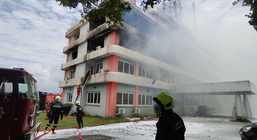 Takoradi Fire Ravages SIC Insurance Building, New Day TV Studio