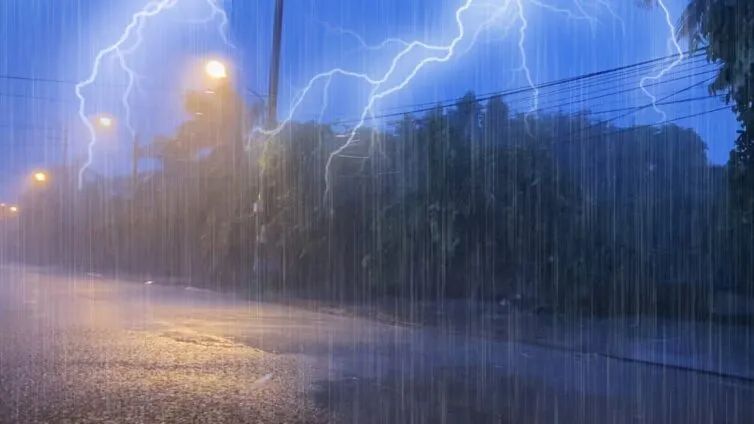 GMet Forecasts Thunderstorms and Rain Across Ghana Tonight