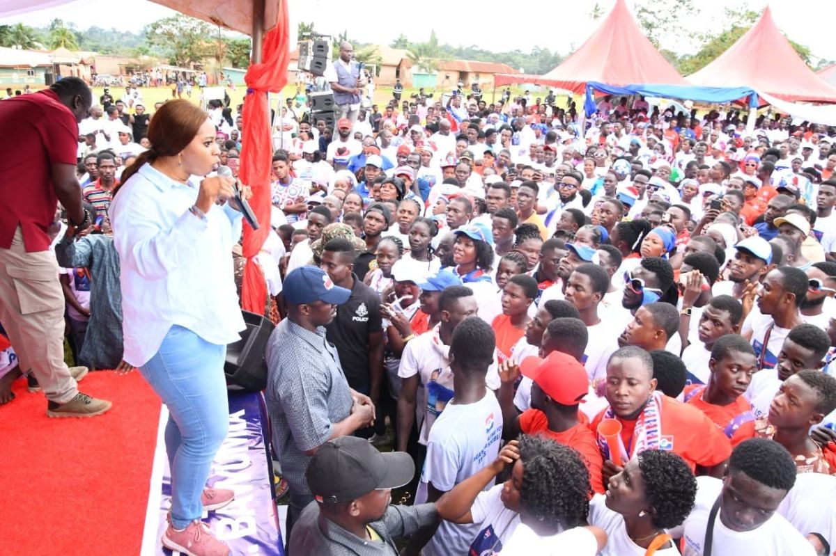Adwoa Safo Announces Return to Dome‑Kwabenya Parliamentary Race