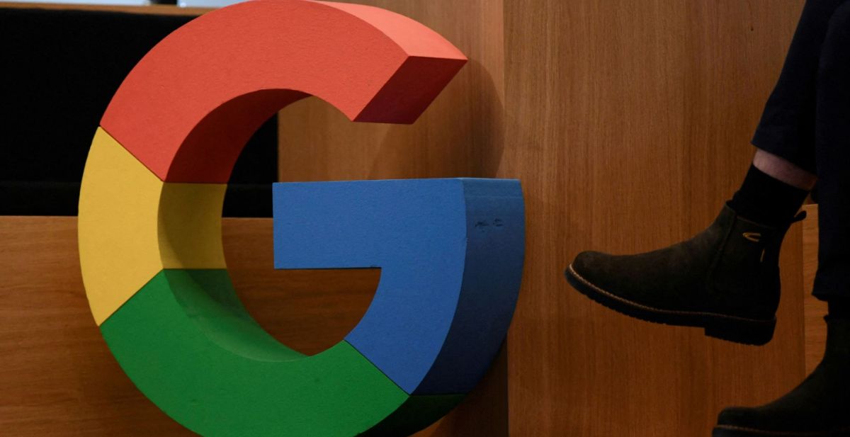 Alphabet Shares Plunge 12%, Losing $500bn in Worst Day Ever