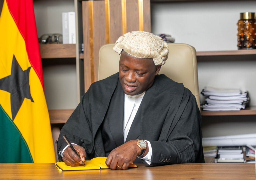 Emmanuel Armah‑Kofi Buah Admitted to Ghana Bar at 60
