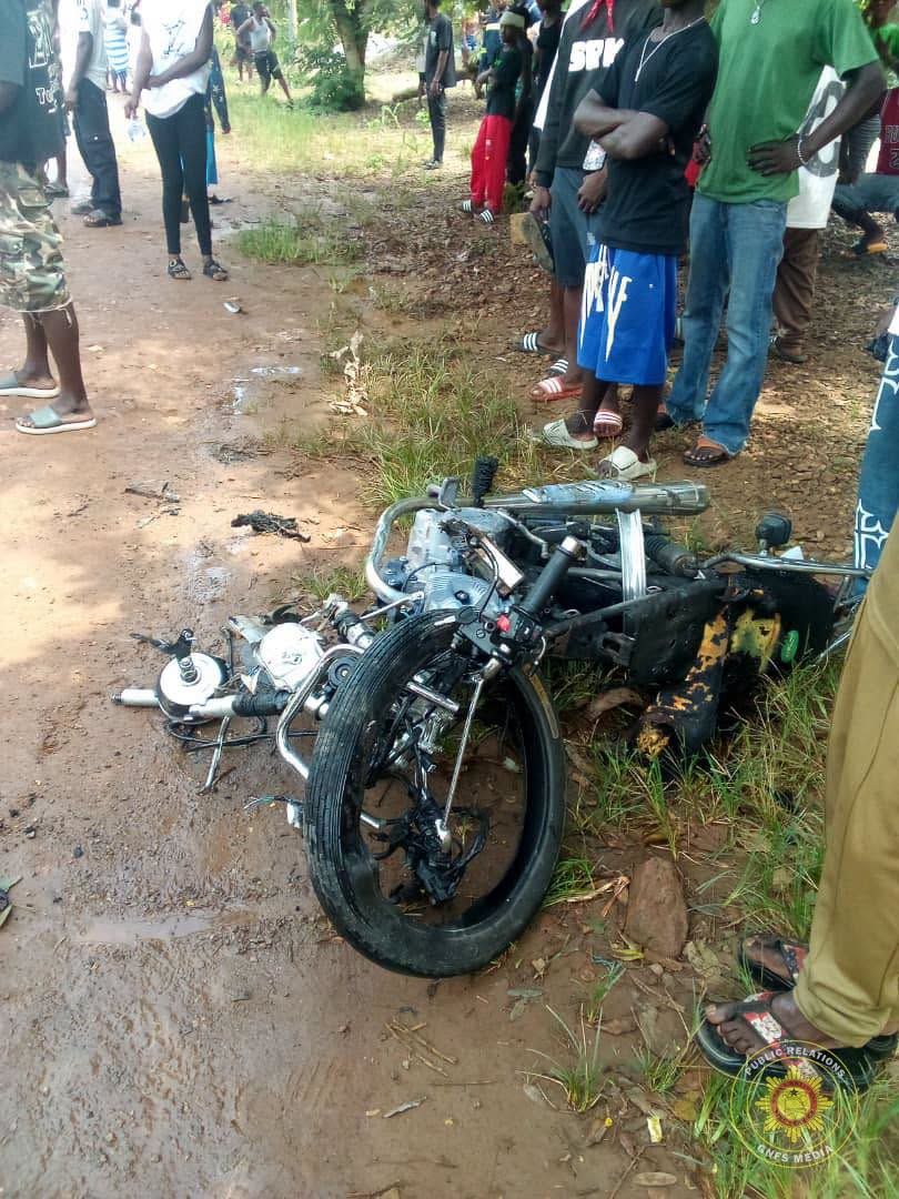 Asiakwa Crash: Motorbike Rider Killed, Man Injured After Toyota Overtakes