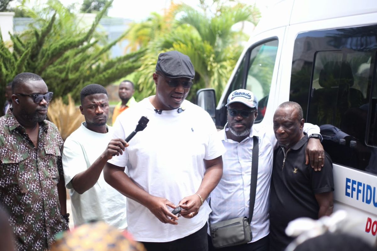 Ayew Afriyie Donates 18‑Seater Benz Sprinter Bus to Effiduase‑Asokore NPP