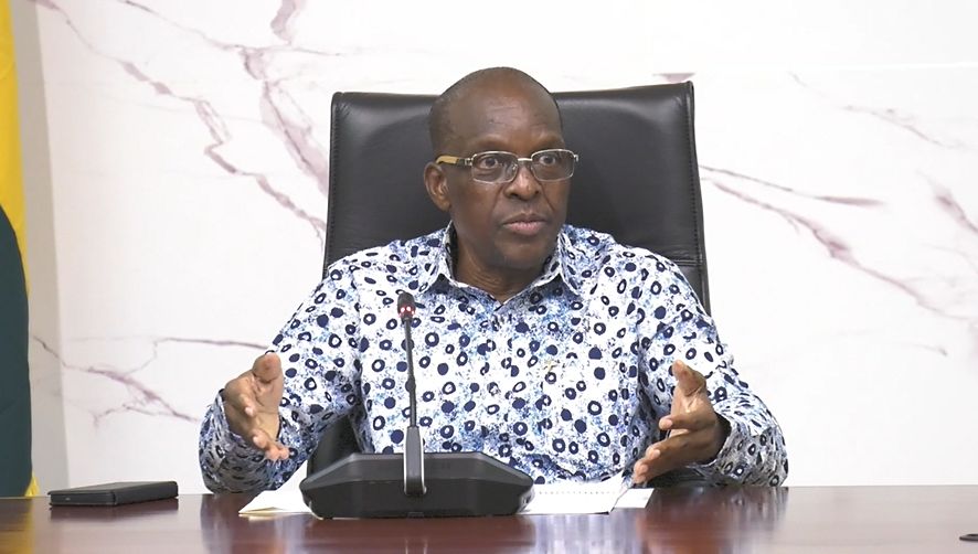 Bagbin Calls for Legislative Backing of Journalist Certification