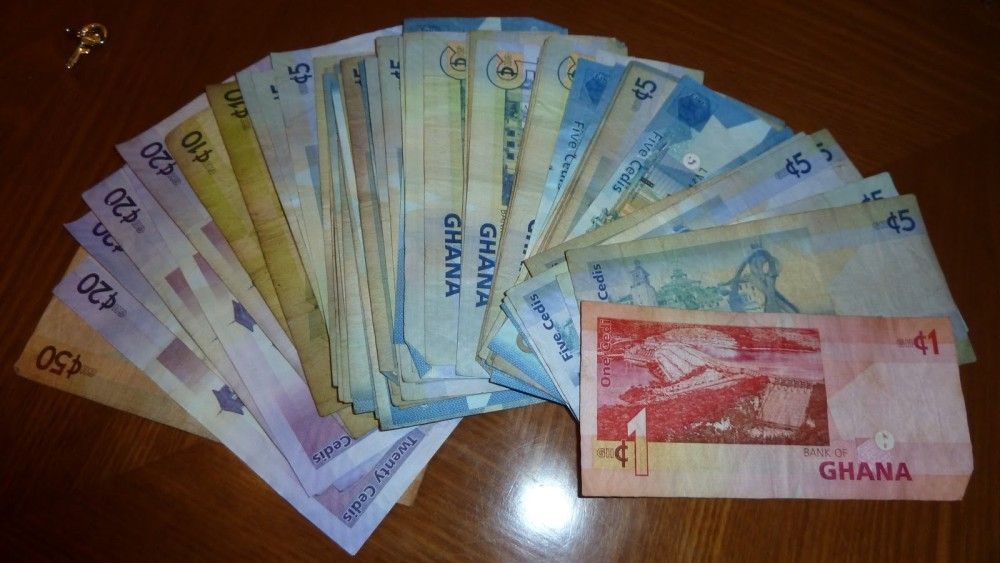 Bank of Ghana Warns Against Repairing Damaged Cedi Notes