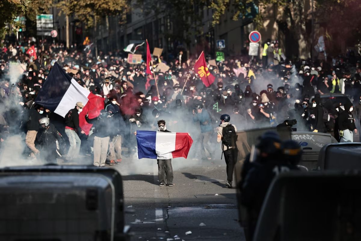 France Sees Another Weekend of Mass Protests Across Europe
