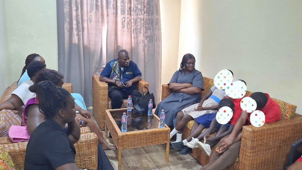 Gender Ministry Visits Shelter for Four Girls Allegedly Abused by Father
