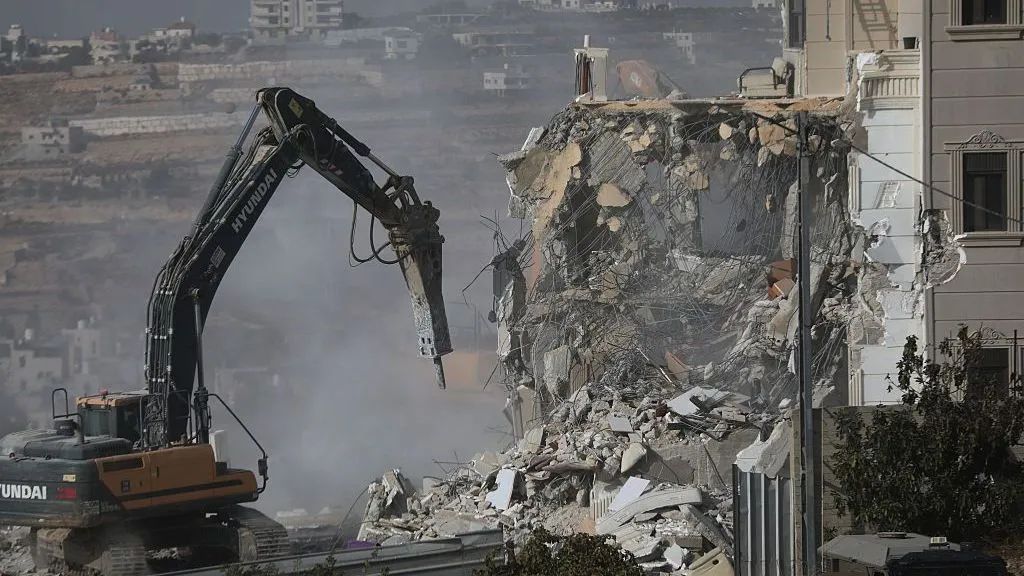 Israeli Forces Begin Demolishing Palestinian Buildings in Hebron After Two Soldiers Killed
