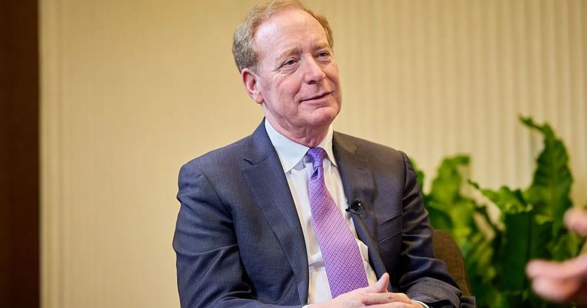 Microsoft President Calls AI Less Regulated Than Milk, Urges Global Safety Rules