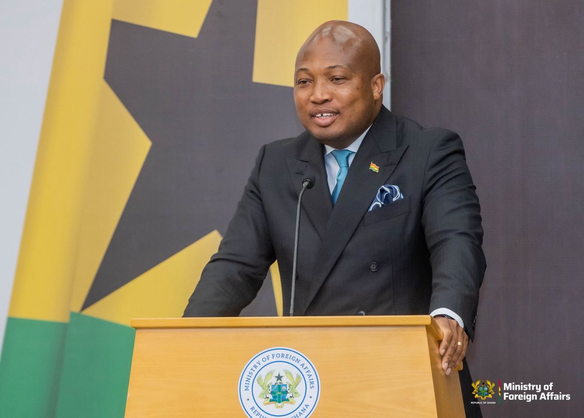Parliament to Approve Fees for Mobile Passport Services