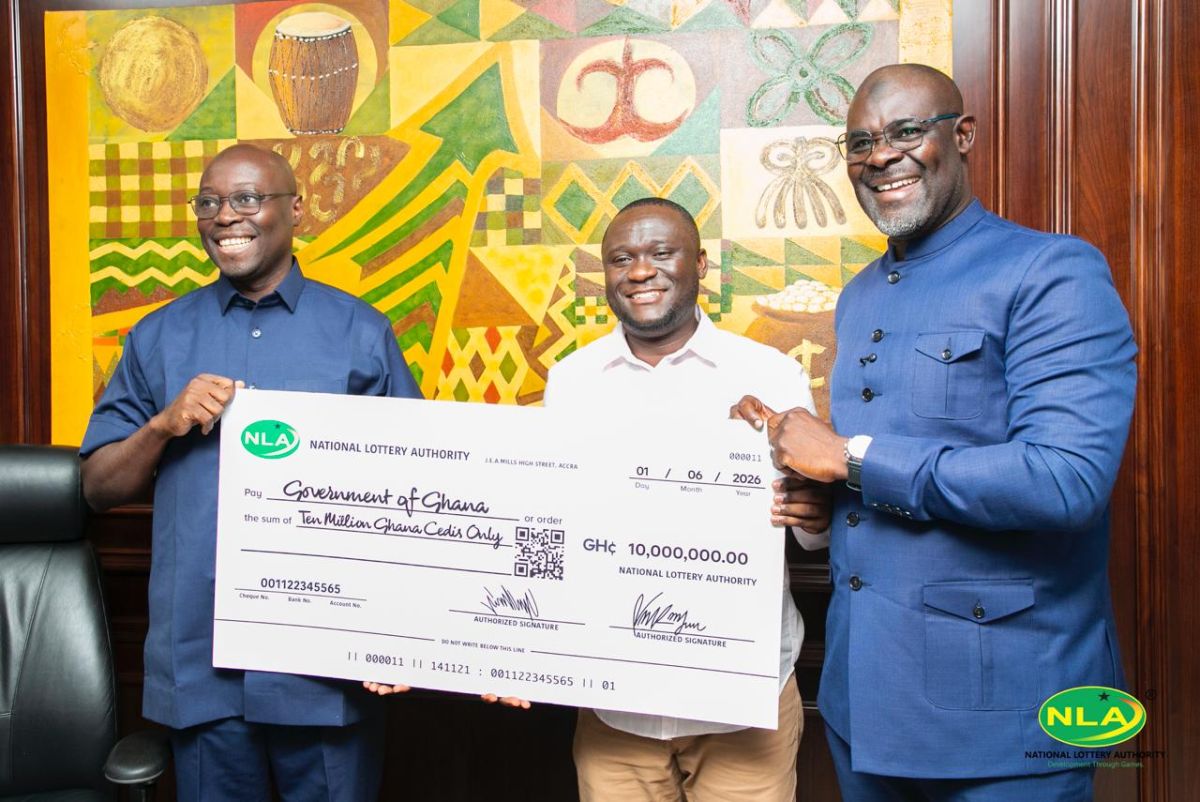 NLA Hands Ghana GH¢10 Million Dividend After Reforms