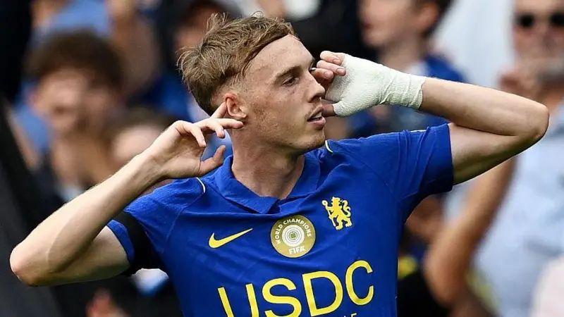 Cole Palmer Signs New Chelsea Contract Until 2034