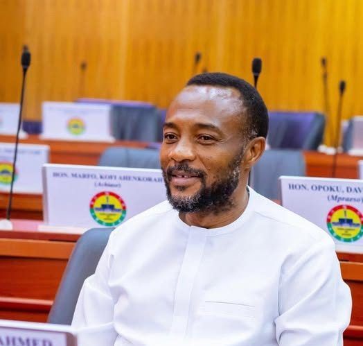 Weija‑Gbawe MP Urges Transport Minister for Five New Buses